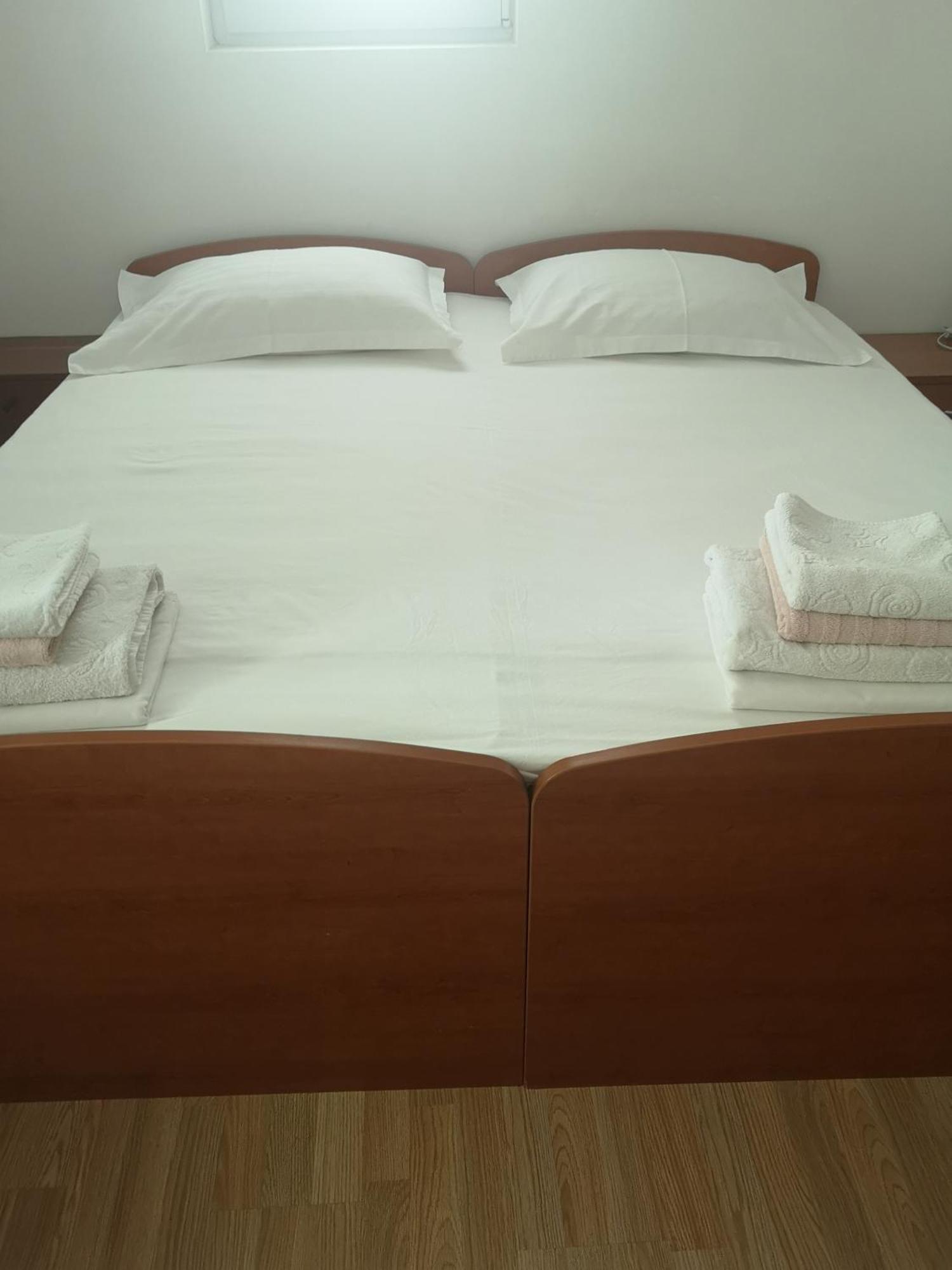 Apartman Adriatic Pavlinovic - Макарська Екстер'єр фото